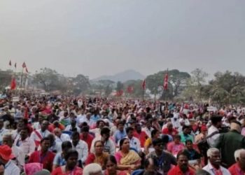 গুৱাহাটীত বিশাল সমাৱেশত চিপিআইএমৰ দাবী- ‘মোডী চৰকাৰে কাঢ়ি লৈছে শ্ৰমিক শ্ৰেণীৰ অধিকাৰ’