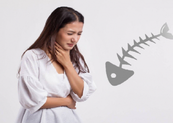 fish thorn in throat