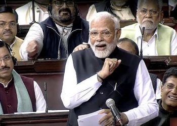 গান্ধী পৰিয়ালক অপমান! স্বয়ং প্ৰধানমন্ত্ৰী মোডীৰ বিৰুদ্ধে বিশেষাধিকাৰ ভংগৰ জাননী কংগ্ৰেছৰ
