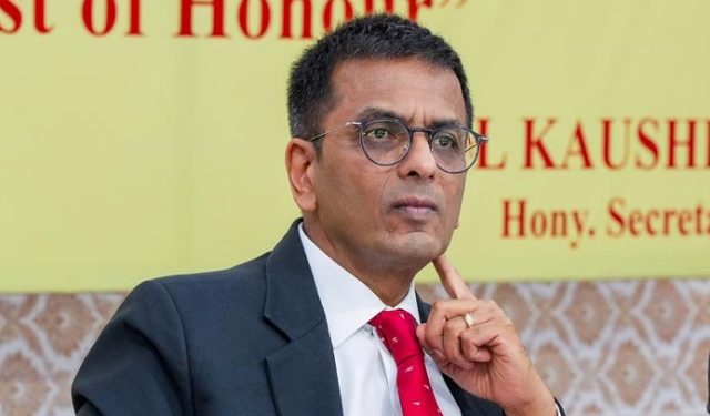 দেশৰ মুখ্য ন্যায়াধীশ ডি ৱাই চন্দ্ৰচূড়। ফাইল ফটো।