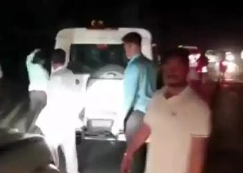 নিৰ্বাচন পৰৱৰ্তী হিংসাত জৰ্জৰিত ত্ৰিপুৰাত আক্ৰমণৰ বলি সংসদীয় দল; বিজেপিৰ বিৰুদ্ধে অভিযোগ