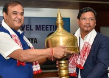 ফলাফলৰ পূৰ্বেই মেঘালয়ৰ ৰাজনীতিত চাণক্য নীতি! কনৰাড চাংমাক সাক্ষাৎ হিমন্ত বিশ্বৰ