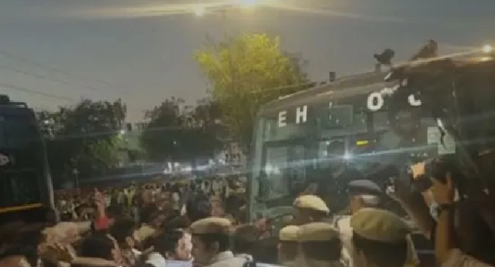 Congress protests near Red Fort