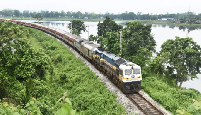 train between Tinsukia and Dhubri