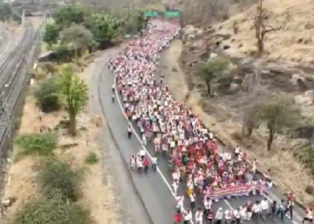 Farmers marching towards Mumbai