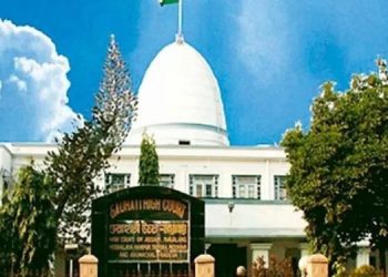 দুৰ্বল-সুবিধা বঞ্চিত শ্ৰেণীৰ শিশুসকলৰ বাবে প্ৰাথমিক পৰ্যায়ত ২৫% সংৰক্ষণ; বিদ্যালয়-চৰকাৰলৈ কি নিৰ্দেশ আদালতৰ