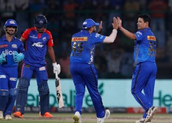 IPL 2023: চলিত আইপিএলত মুম্বাইৰ প্ৰথম জয়; ৰোহিত-পীযুষৰ অদমনীয় প্ৰদৰ্শন; স্নায়ুযুঁজত পৰাস্ত দিল্লী