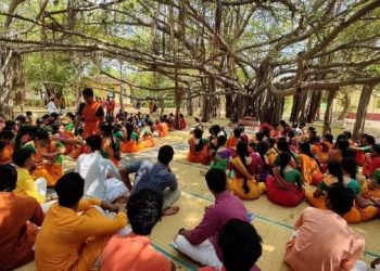গুৰু-শিষ্যৰ সম্পৰ্কত কালিমা! যৌন নিৰ্যাতনৰ অভিযোগত তোলপাৰ ভাৰতীয় নৃত্য একাডেমী