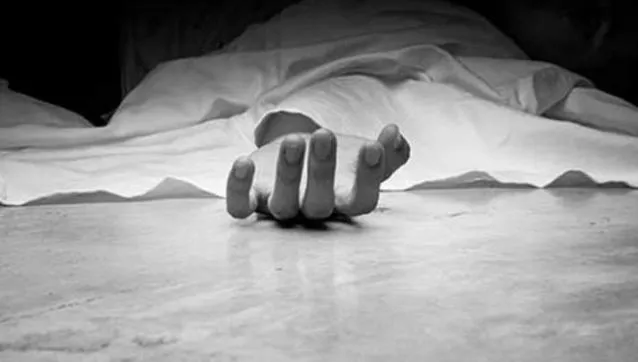 ৰহস্যজনকভাৱে হোষ্টেলৰ কোঠাৰ ভিতৰত উদ্ধাৰ যোৰহাট অভিযান্ত্ৰিক মহাবিদ্যালয়ৰ ছাত্ৰৰ মৃতদেহ