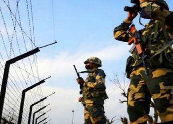 Pak intruder shot dead