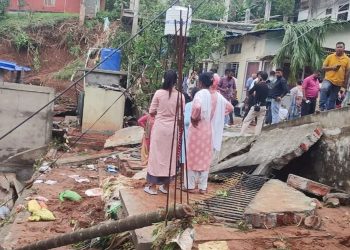 খাৰঘুলিৰ জল বিষ্ফোৰণৰ তদন্তৰ দাবীৰে থানাত এজাহাৰ দাখিল ৰাইজৰ দলৰ