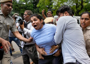 wrestlers' protest Sakshi Malik