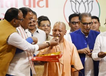 নগৰ নিকায় নিৰ্বাচনৰ ফলাফল : যোগীৰাজ্যত বিজয়ৰ মুকুট পিন্ধিলে ভাৰতীয় জনতা পাৰ্টিয়ে