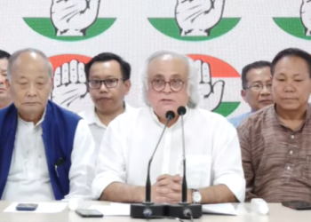 মণিপুৰৰ হিংসা: প্ৰধানমন্ত্ৰী মোডীৰ মৌনতাক লৈ প্ৰশ্ন উত্থাপন কৰিছে কংগ্ৰেছ, ১০টা বিৰোধী দলে