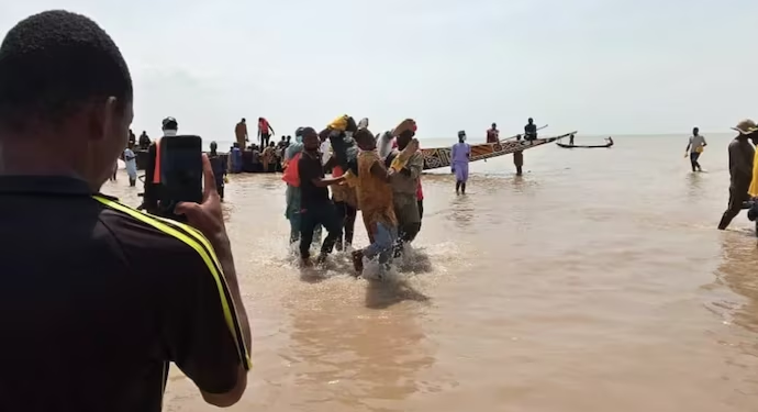 boat capsized in Nigeria