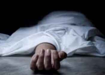 অহৰহ কুটকূটনিৰ পৰা পৰিত্ৰাণ পাবলৈ পুৰুষৰ বেশত শাহুৱেকক হত্যা বোৱাৰীৰ!