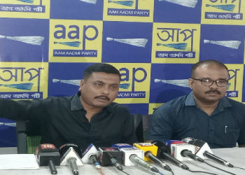 শিলসাকোঁত উচ্ছেদ চলোৱাৰ পূৰ্বে অনিল নগৰত অশোক সিংঘালৰ ২০ মহলীয়া অবৈধ অট্টালিকা ভাঙি দেখুৱাওক – আপ