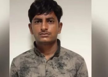 ধনৰ বিনিময়ত পাক আই এছ আইক সেনাৰ গোপন তথ্য সৰবৰাহ! গ্ৰেপ্তাৰ হ’ল এক যুৱক