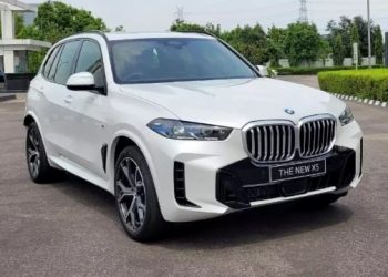 ভাৰতৰ বজাৰলৈ আহিল BMW X5 ফেচলিফ্ট; ৯৪ লাখ টকাৰ পৰা আৰম্ভ দাম