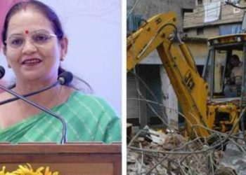 জোতা খুলি ICUত সোমাবলৈ কোৱাত ক্ষুব্ধ বিজেপি মেয়ৰ; হাস্পাতাল ভাঙি দিবলৈ মাতি আনিলে বুলডজাৰ!