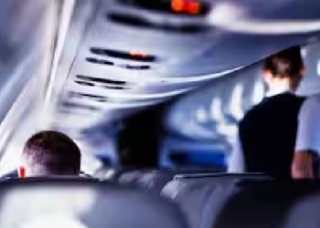 Passenger Clicks Obscene Photos On Flight