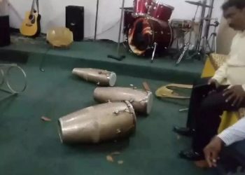 প্ৰাৰ্থনা চলি থকাৰ সময়তে দিল্লীৰ গীৰ্জাত আক্ৰমণ হিন্দুত্ববাদী সংগঠনৰ! কৰিলে লণ্ডভণ্ড, গ্ৰেপ্তাৰ ১