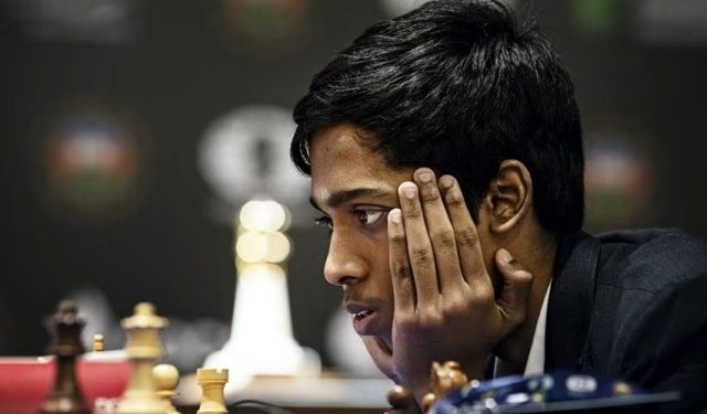 দবা বিশ্বকাপৰ ফাইনেলত ভাৰতৰ প্ৰজ্ঞানন্দ।