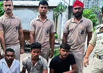 খানাপাৰাত জব্দ ৩০ কিলোগ্ৰাম ভাং : গ্ৰেপ্তাৰ তিনি সৰবৰাহকাৰী