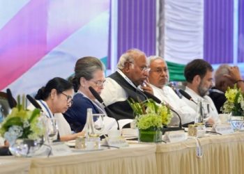 মুম্বাইত ‘ইণ্ডিয়া’ৰ বৈঠক; কেৱল প্ৰতীকেই নহয়, হ’ব আসনৰ ভাগ-বতৰাও!