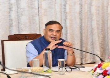 মুখ্যমন্ত্ৰীৰ কাম-কাজৰ শৈলীক লৈ ৰাজ্যৰ নেতাসকলৰ প্ৰশ্নৰ মাজতে হিমন্তক পাঠ দিলে কেন্দ্ৰীয় নেতৃত্বই!