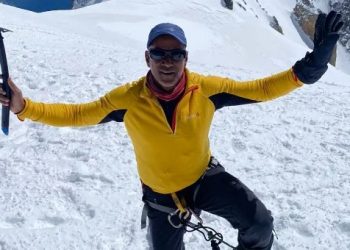 ইউৰোপৰ সৰ্বোচ্চ শৃংগ মণ্ট ব্লাংক জয় কৰিলে অসমৰ পৰ্বতাৰোহী মনীষ ডেকাই