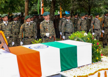 মাওবাদীৰ আই ই ডি বিস্ফোৰণত নিহত চিআৰপিএফৰ জোৱান, ১ জন আহত