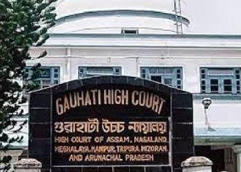 দৰিদ্ৰতাৰ বাবে চৰম পন্থা গ্ৰহণৰ গোচৰত লখিমপুৰৰ উপায়ুক্তৰ পৰা উত্তৰ বিচাৰিছে আদালতে