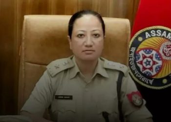 বটদ্ৰৱা থানা কাণ্ড: লীনা দলেসহ ১৭ আৰক্ষীক তলব ৰাজ্যিক গৃহ আৰু ৰাজনৈতিক বিভাগৰ
