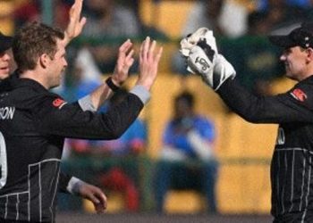 ICC World Cup 2023: পাকিস্তানৰ আশাত চেঁচা পানী ঢালি বিশ্বকাপৰ শীৰ্ষ চাৰিত নিউজিলেণ্ড