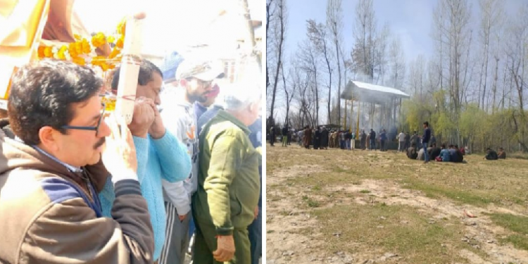 Muslim Neighbours Help Perform Last Rites