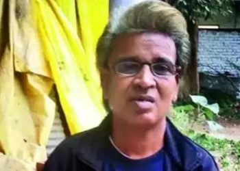২৫ বছৰ চেষ্টা, ২৩ বাৰ ফেইল, অৱশেষত ৫৬ বছৰত MSc উত্তীৰ্ণ; এগৰাকী ছিকিউৰিটি গাৰ্ডৰ সংগ্ৰামী জীৱনৰ কাহিনী