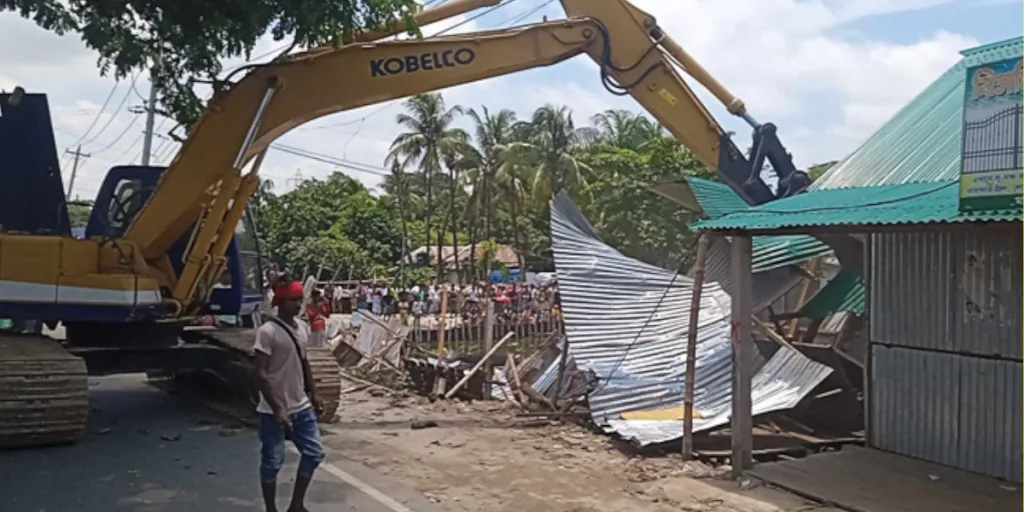 বৰবিলৰ উচ্ছেদ : বসুন্ধৰা জয়ৰথৰ এটা প্ৰৱন্ধ