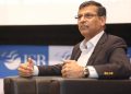ভাৰতক ‘অমৃত কাল’লৈ আগুৱাই নিবলৈ উৎপাদনৰ পৰিৱৰ্তে সেৱাৰ মূল্য শৃংখল উন্নীত কৰা প্ৰয়োজন: ৰঘুৰাম ৰাজন