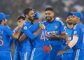 মূৰ দোৱালে বিশ্বজয়ী অষ্ট্ৰেলিয়াই! বেটে-বলে অলৰাউণ্ড প্ৰদৰ্শনেৰে টী-২০ শৃংখলা জয় ভাৰতৰ