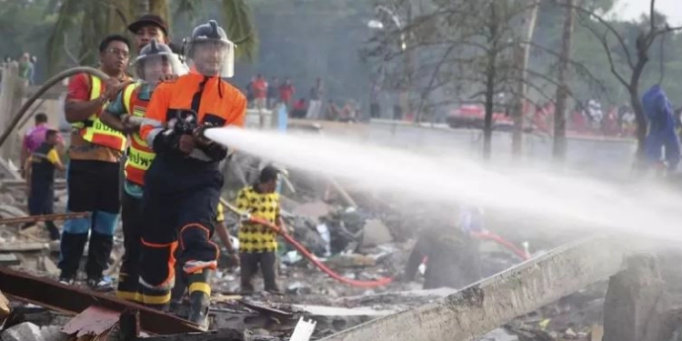 explosion at Thai firework factory
