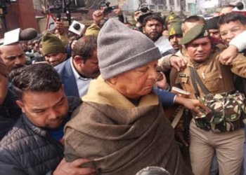 ক্ষমতা সলনি হোৱাৰ পিছতেই পাটনাৰ ইডিৰ কাৰ্যালয়ত হাজিৰ লালু, জেৰা হ’ব ‘লেণ্ড ফ’ৰ জব’ গোচৰৰ