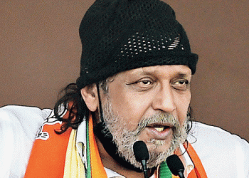 হঠাতে অসুস্থ অভিনেতা মিথুন চক্ৰৱৰ্তী, হাস্পাতালত ভৰ্তি