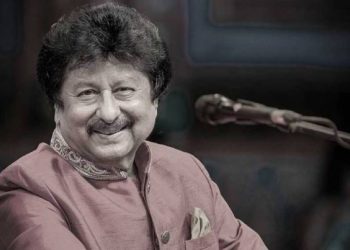 কিংবদন্তি গজল গায়ক পংকজ উধাসৰ ৭২ বছৰ বয়সত দেহাৱসান; শোকস্তব্ধ সংগীত জগত
