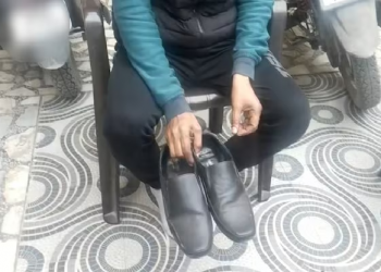 man sent notice to shopkeeper