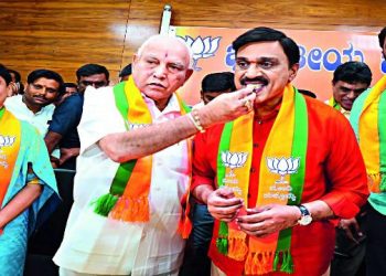 কৰ্ণাটকত খনি মাফিয়াক আদৰণি বিজেপিৰ; তেওঁৰ ৯টা দুৰ্নীতিৰ গোচৰৰ তদন্ত কৰি আছে চিবিআইয়ে