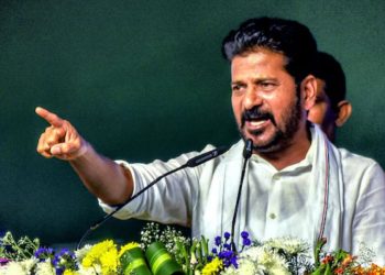‘২০২৫ চনৰ ভিতৰত বিজেপিয়ে সংৰক্ষণ ব্যৱস্থা বাতিল কৰিব’: ৰেৱন্ত ৰেড্ডীৰ দাবী