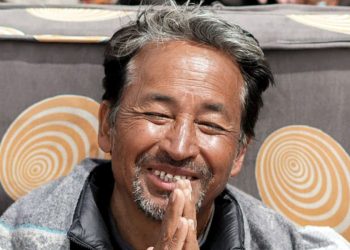 কুম্ভকৰ্ণ নিদ্ৰাত অমিত শ্বাহৰ গৃহ মন্ত্ৰালয়! চোনম ৱাংচুকৰ গৃহ মন্ত্ৰালয়লৈ প্ৰশ্ন