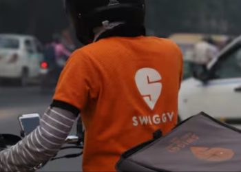 গ্ৰাহকক আইচক্ৰীম নিদিয়াকৈয়ে দেখুৱালে ‘ডেলিভাৰ্‌ড’!আদালতে ছুইগীক বিহিলে জৰিমনা
