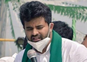 প্ৰাক্তন প্ৰধানমন্ত্ৰীৰ নাতিৰ বিৰুদ্ধে যৌন কেলেংকাৰীৰ অভিযোগ! আপত্তিজনক ভিডিঅ’ক লৈ আৰম্ভ তদন্ত